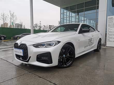 宝马4系 2021款 425i m运动曜夜版