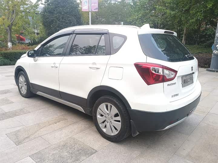 锋驭2014款 1.6l cvt两驱精英型