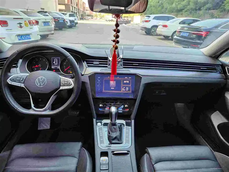 Volkswagen Magotan