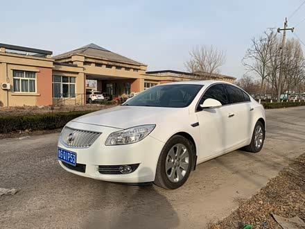 君威 2012款 2.0l 豪华版