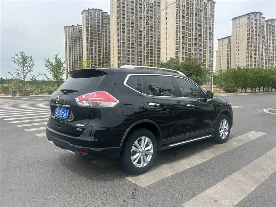 Nissan Qijun