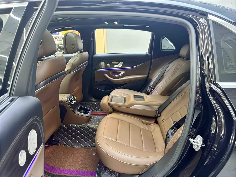 Mercedes-Benz E-class Mercedes-Benz E-class