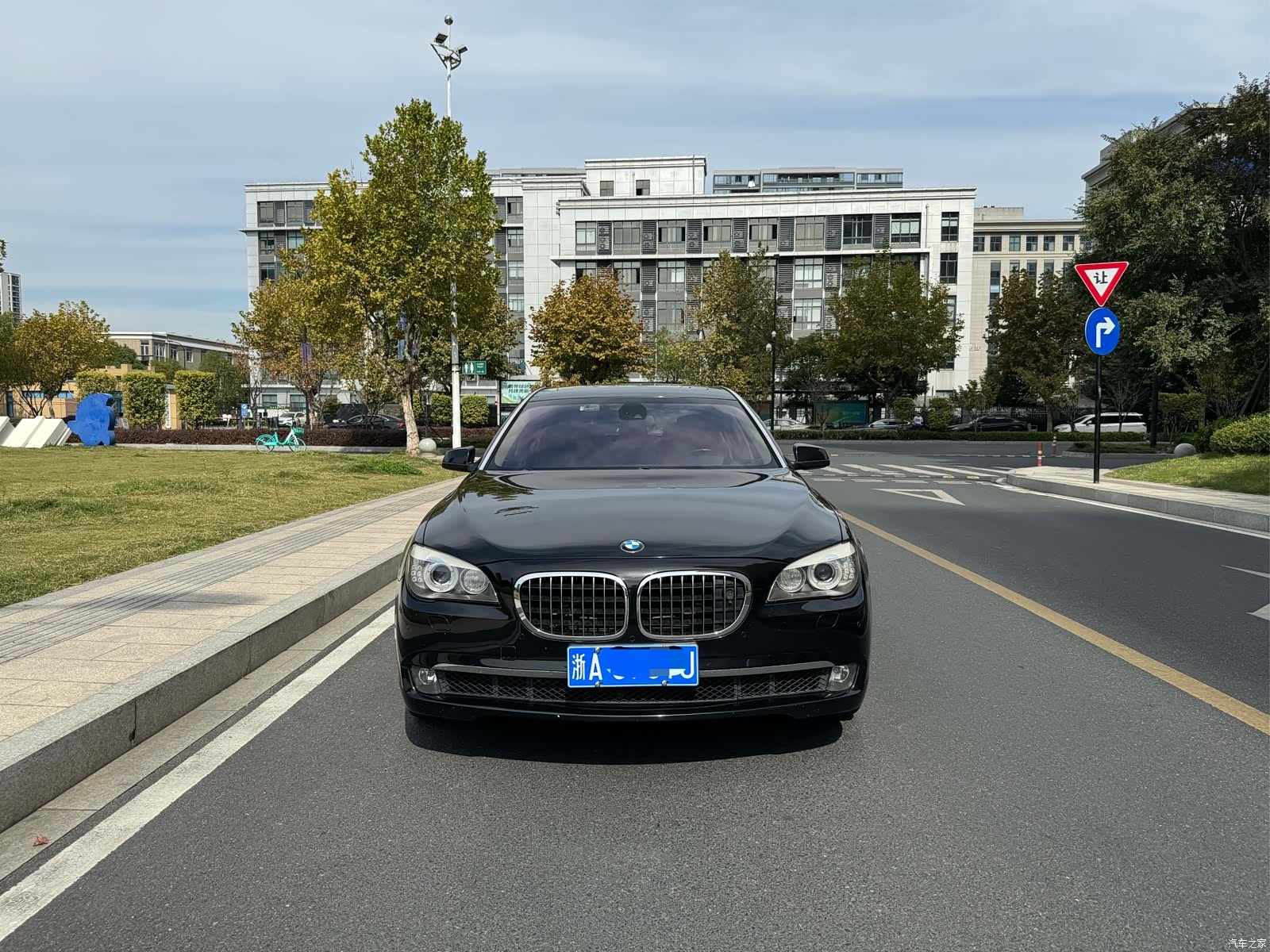 BMW 7 Series, 2013 2