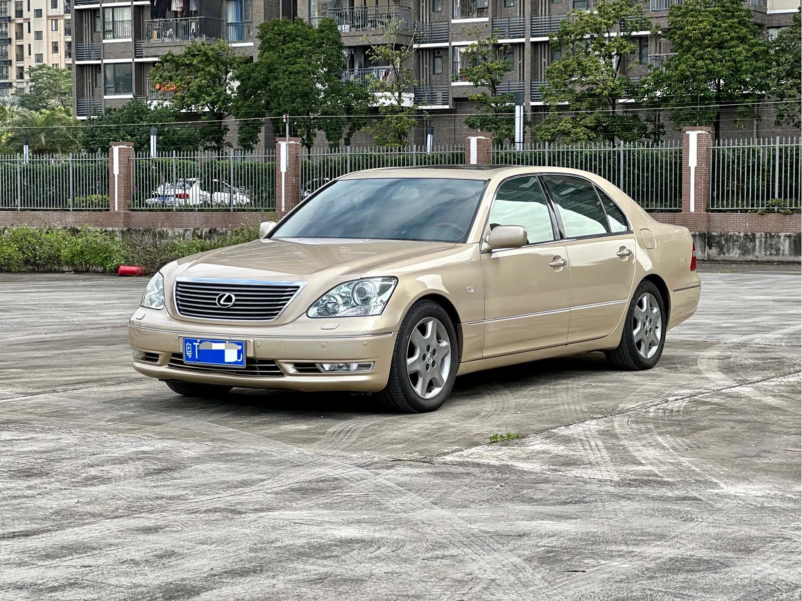Lexus LS, 2006 1