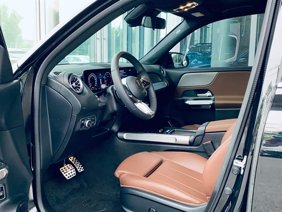 Mercedes-Benz GLB Mercedes-Benz GLB