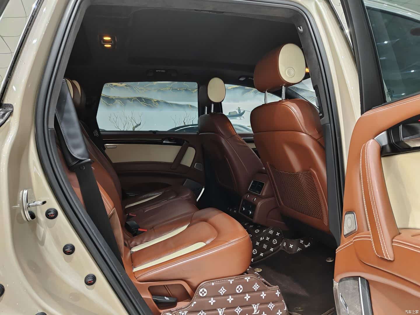 Audi Q7, 2012 17