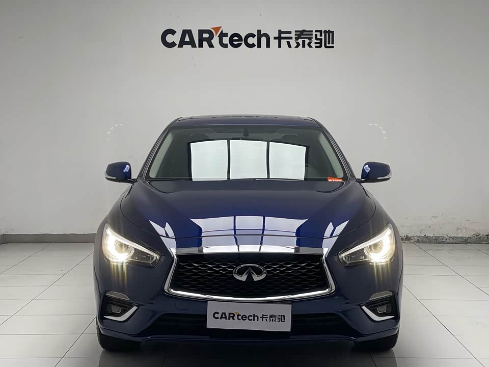 Infiniti Q50L