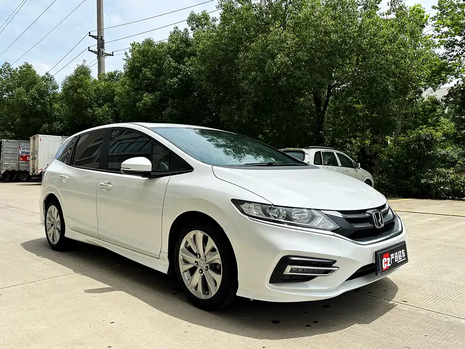 Honda Jade