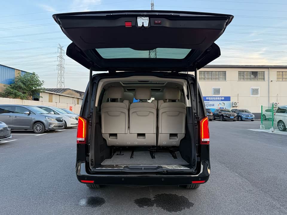 Mercedes-Benz V-class Mercedes-Benz V-class