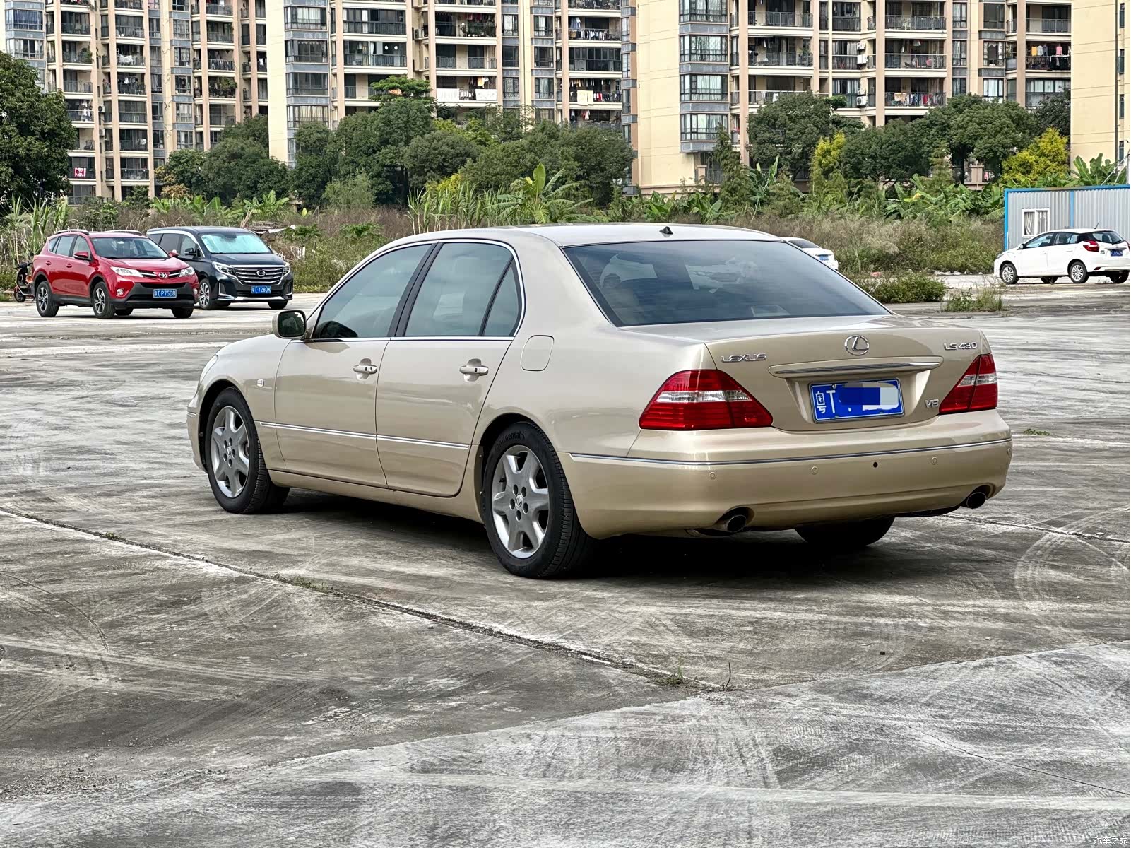 Lexus LS, 2006 6