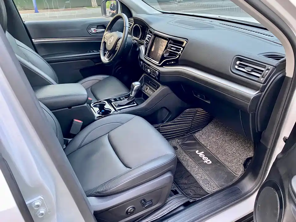 Jeep Commander Jeep Commander