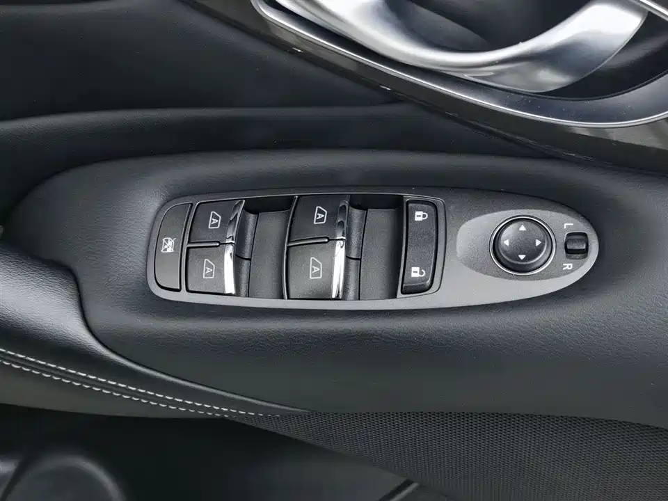Infiniti Q50L Infiniti Q50L