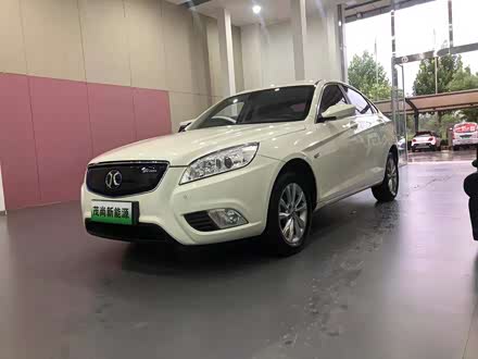 北汽新能源eu 2016款 eu260 乐途plus版