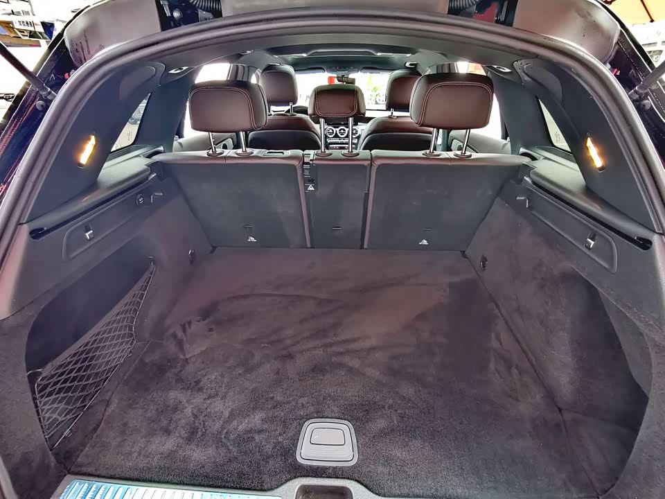 Mercedes-Benz GLC Mercedes-Benz GLC