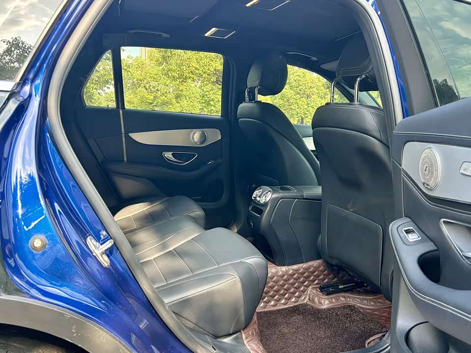 Mercedes-Benz GLC Mercedes-Benz GLC