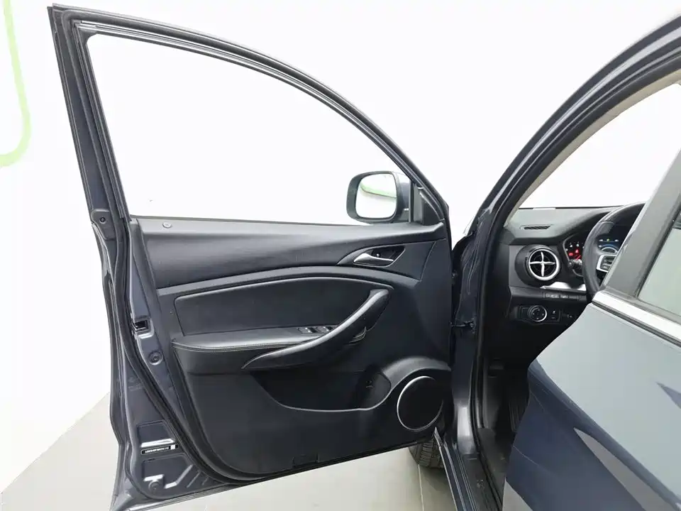 BYD Song