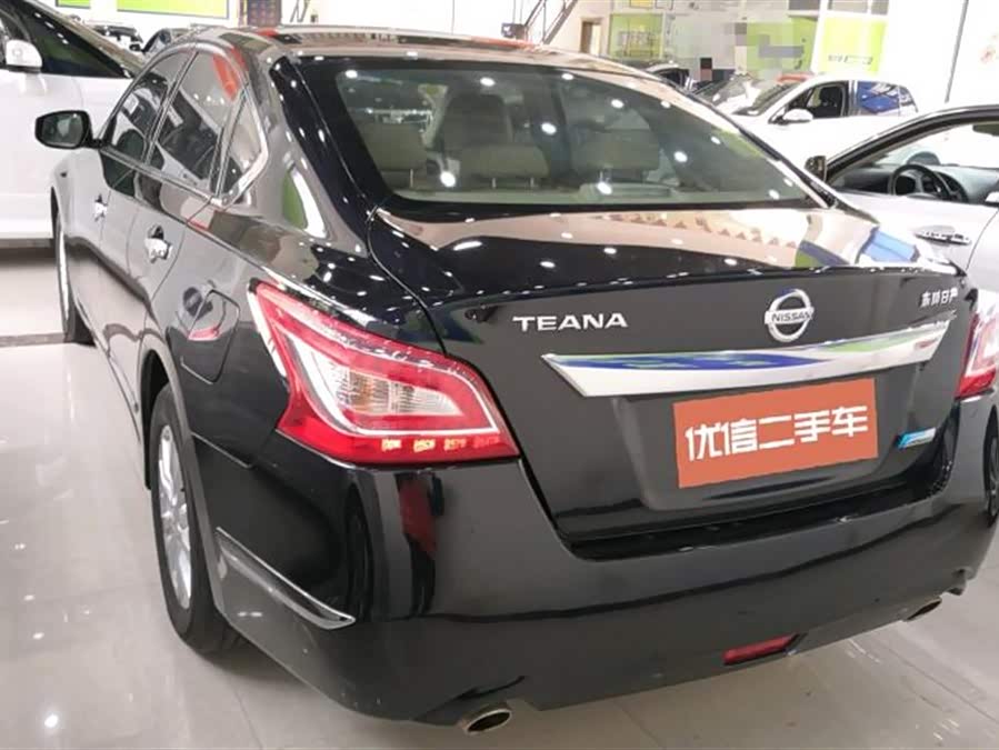 天籁2013款 2.0l xe时尚版