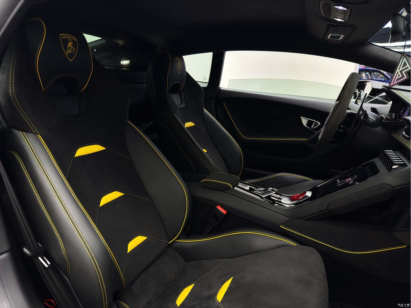 Lamborghini Huracán, 2022 18