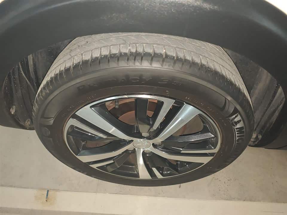 Peugeot 5008 Peugeot 5008