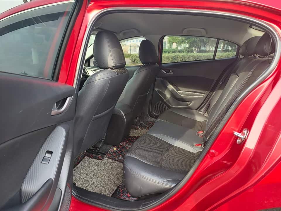 Mazda 3 Angkesaila Mazda 3 Angkesaila