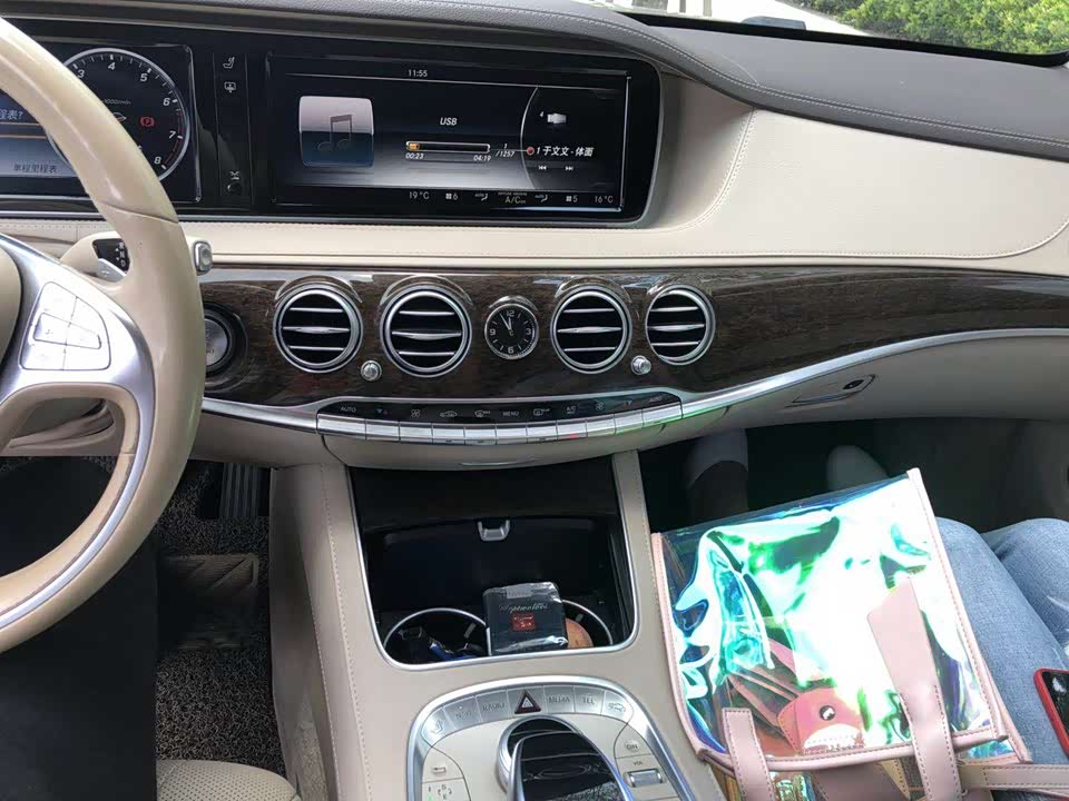 Mercedes-Benz S-class Mercedes-Benz S-class