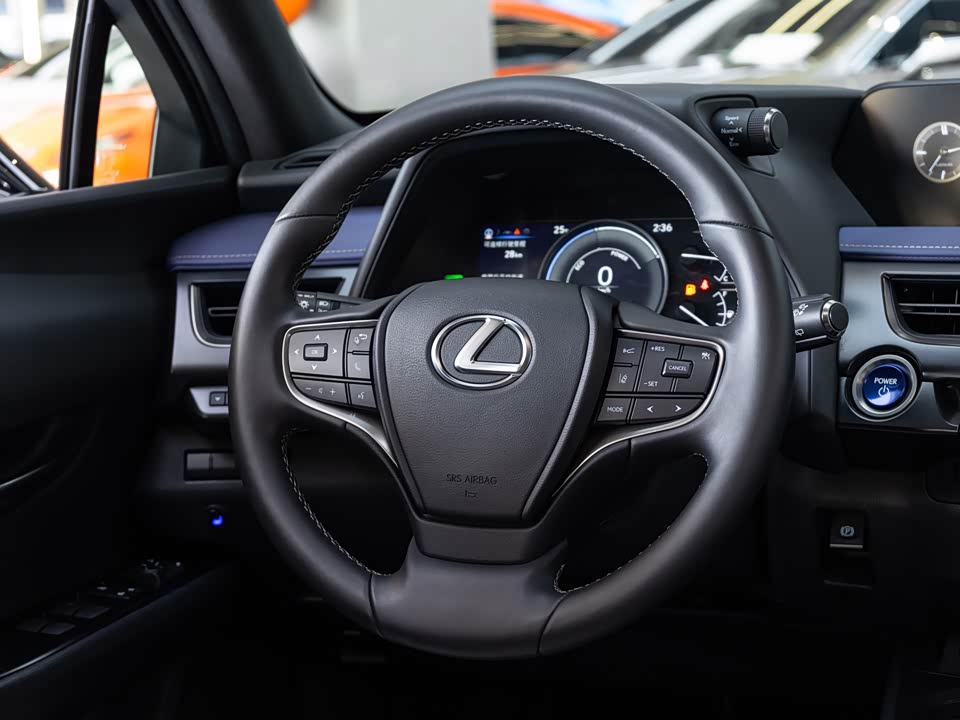 Lexus UX Lexus UX