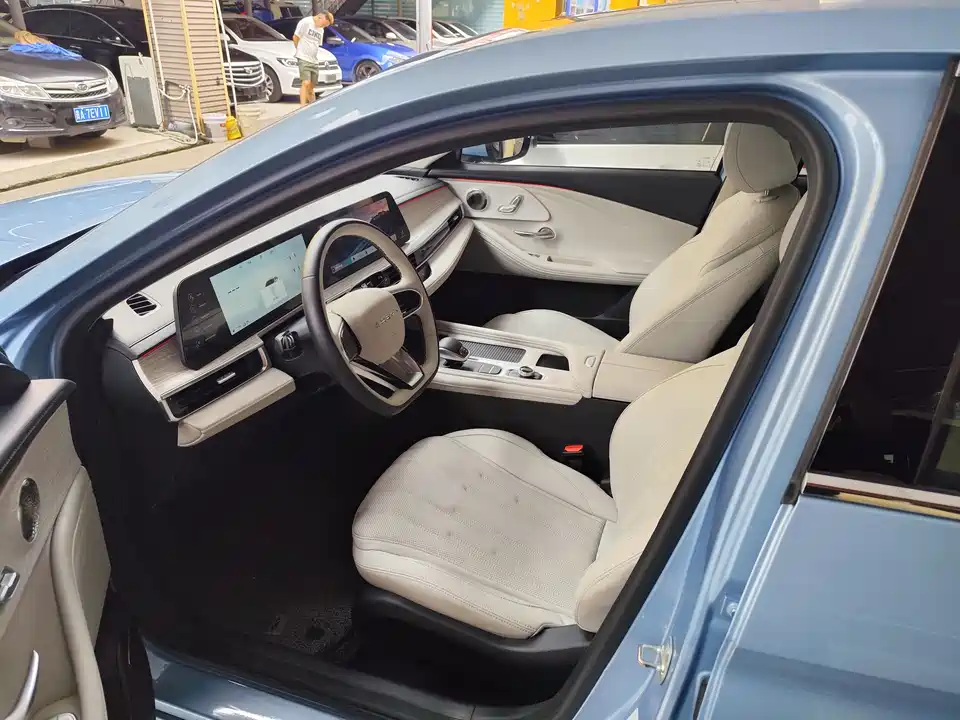 Chery Fulwin Fengyun A8