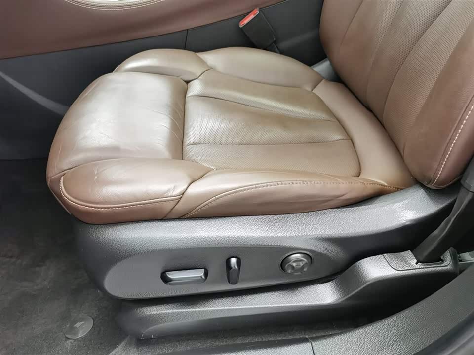 Buick Angkewei Plus Buick Angkewei Plus