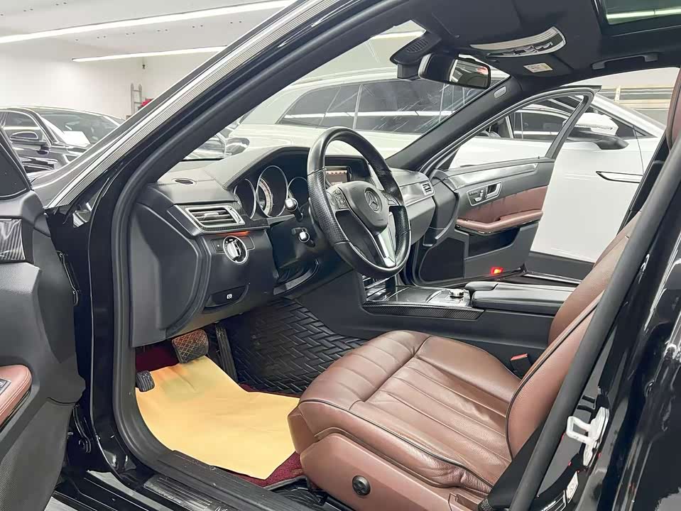 Mercedes-Benz E-class Mercedes-Benz E-class
