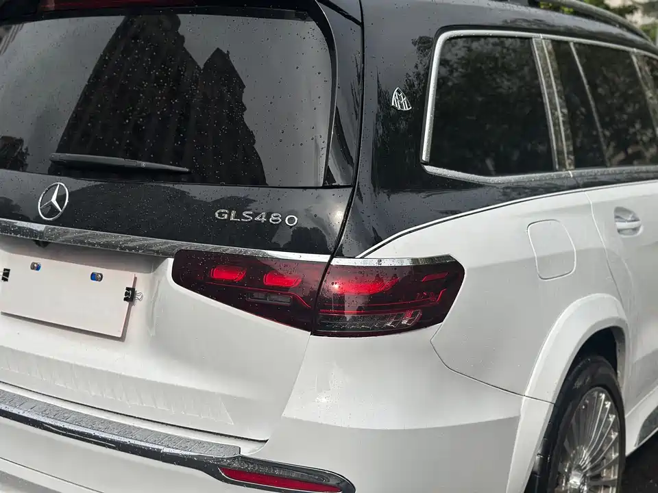 Mercedes-Benz GLS Mercedes-Benz GLS