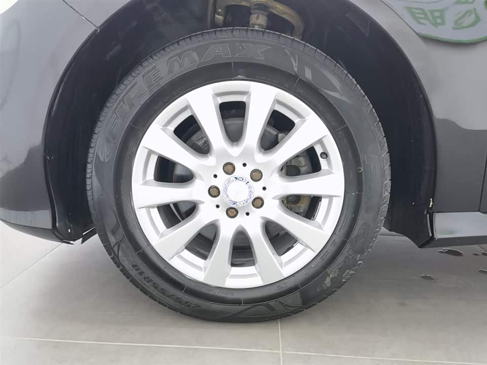 Mercedes-Benz R-class