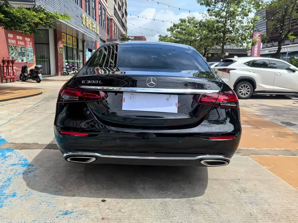 Mercedes-Benz E-class Mercedes-Benz E-class