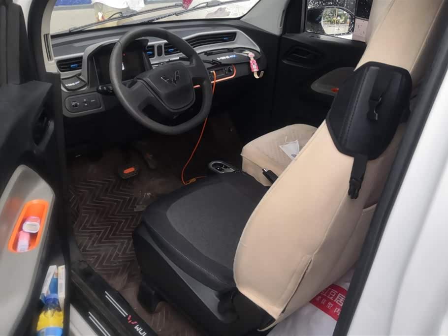 Wuling Hongguang MINIEV Wuling Hongguang MINIEV