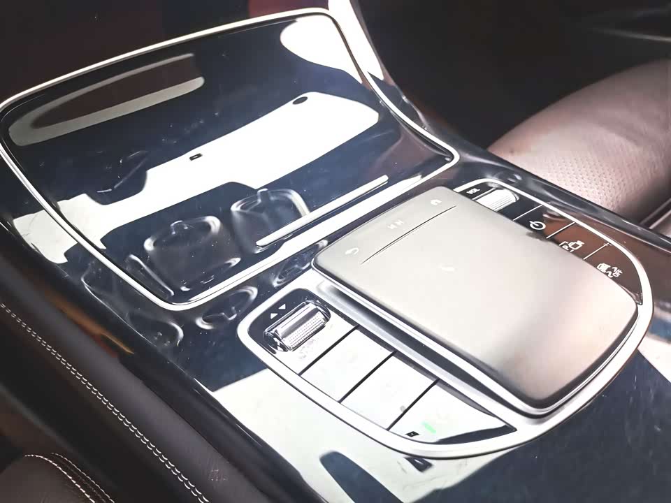 Mercedes-Benz GLC Mercedes-Benz GLC