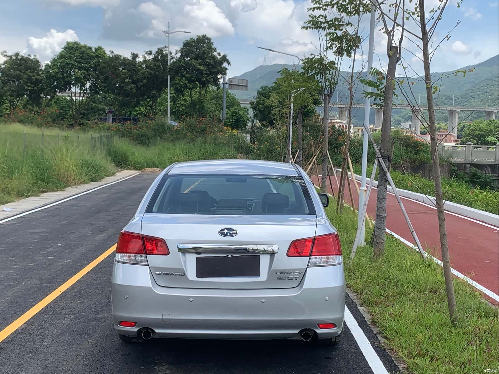 Subaru Legacy, 2010 все фото