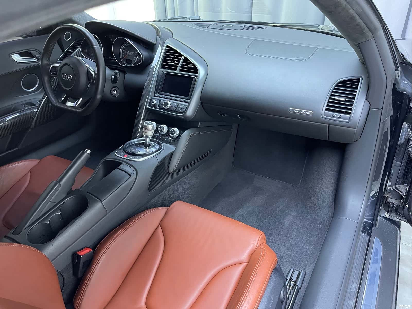 Audi TT, 2009 13