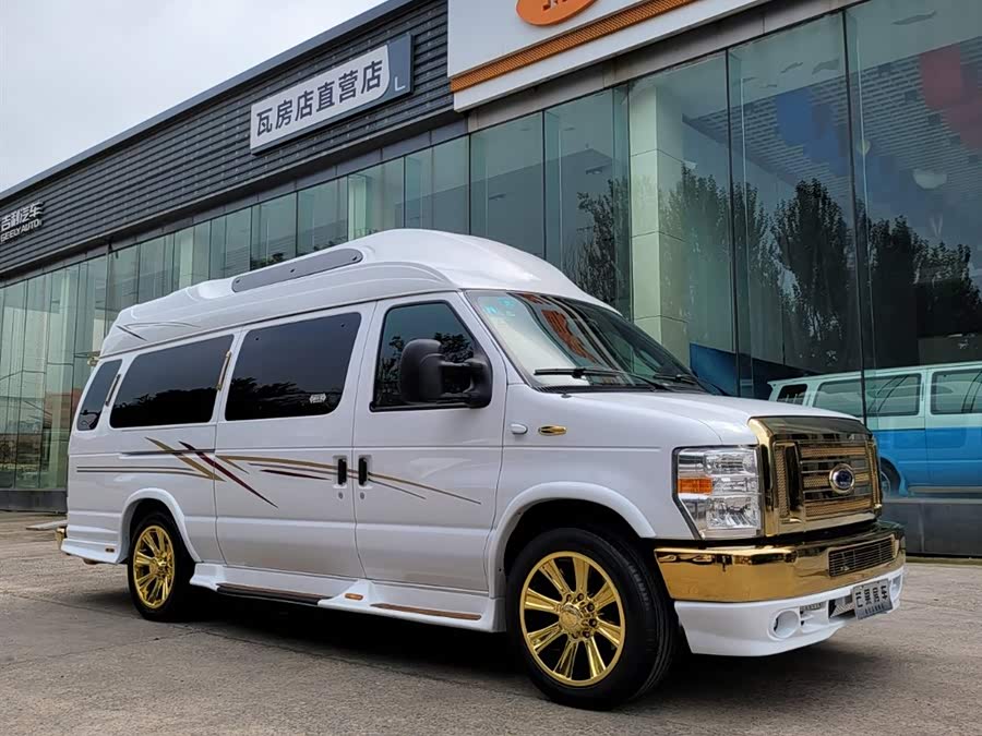 福特e350 2011款 5.4l 白金版