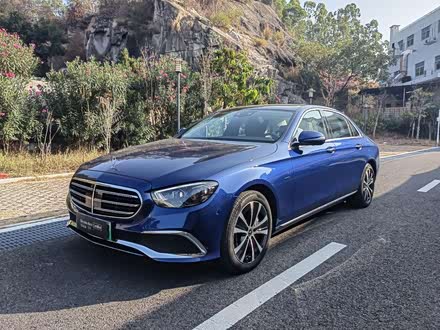 奔驰e级新能源 2021款 e 350 e l 插电式混合动力轿车
