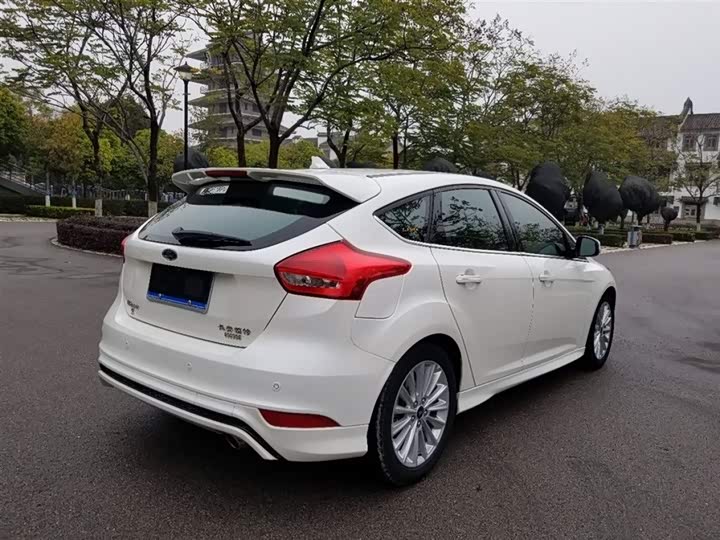 福克斯 2018款 两厢经典 ecoboost 180 自动运动型