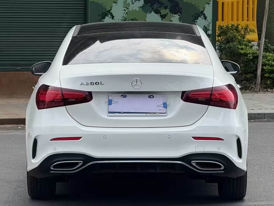 Mercedes-Benz Class A Mercedes-Benz Class A