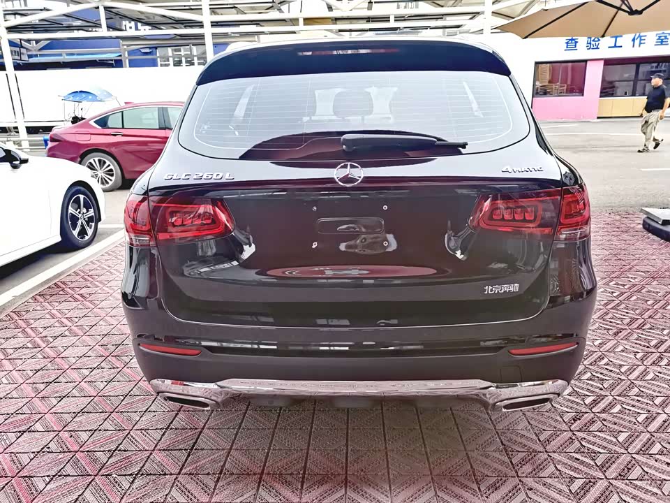 Mercedes-Benz GLC Mercedes-Benz GLC