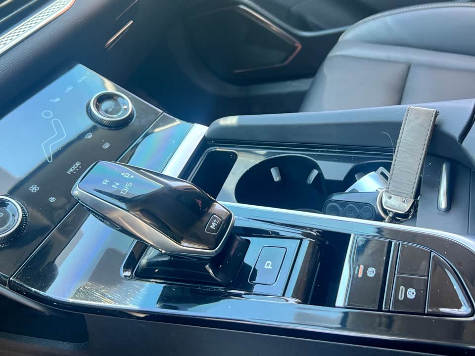 Besturn B70