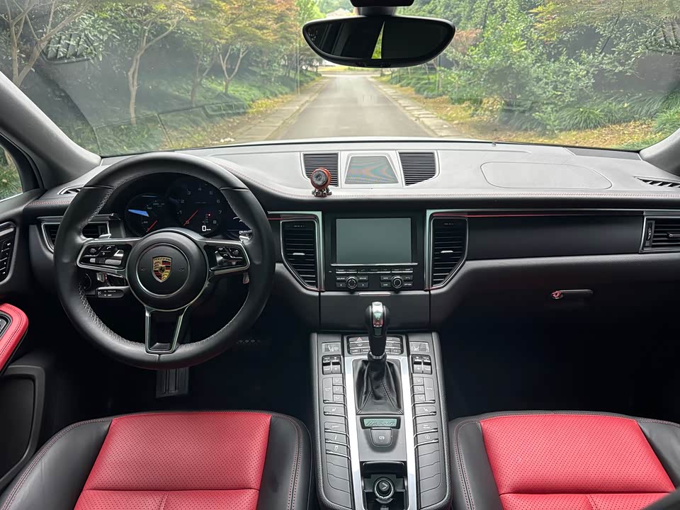 Porsche Macan Porsche Macan