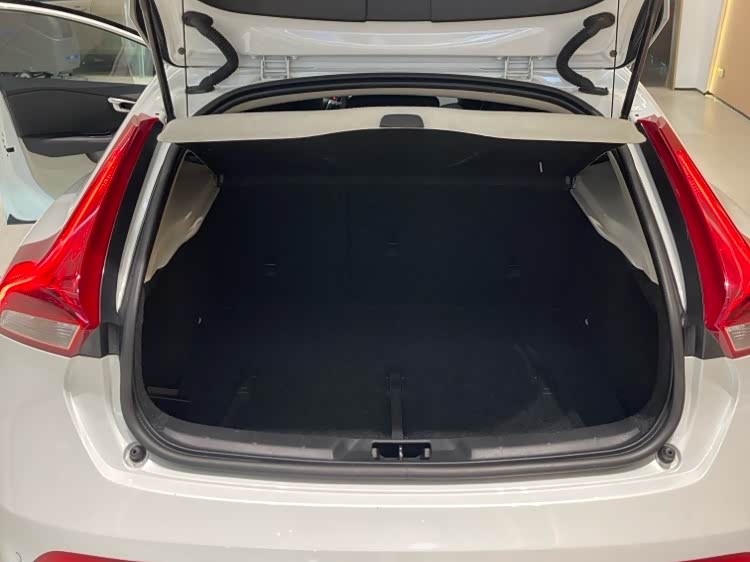 Volvo V40 Volvo V40