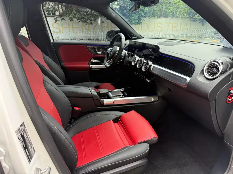 Mercedes-Benz GLB AMG