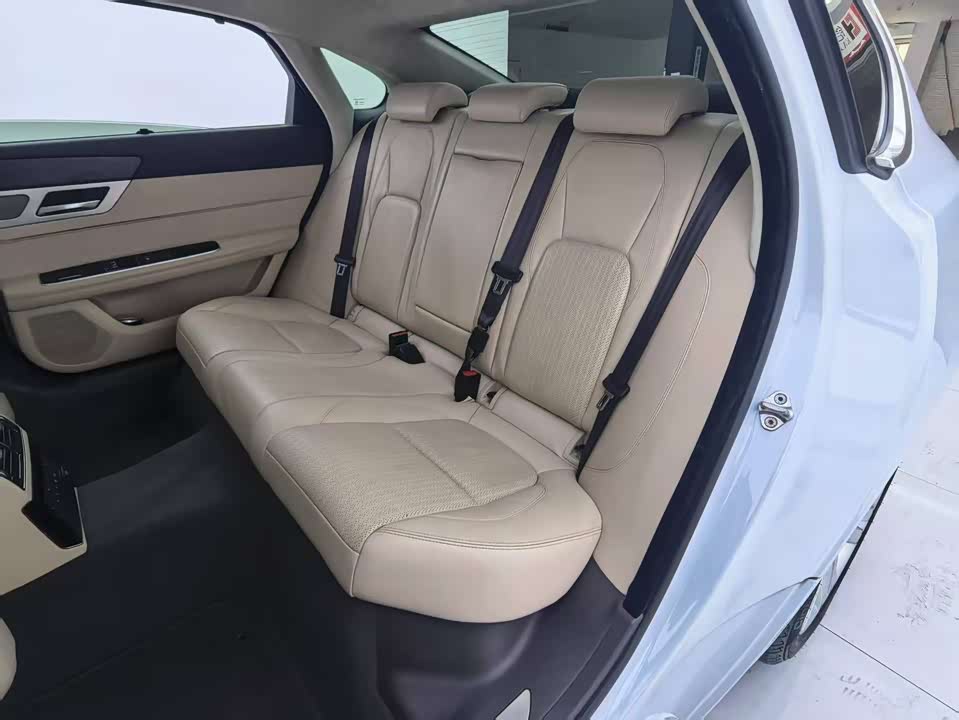 Jaguar XFL Jaguar XFL