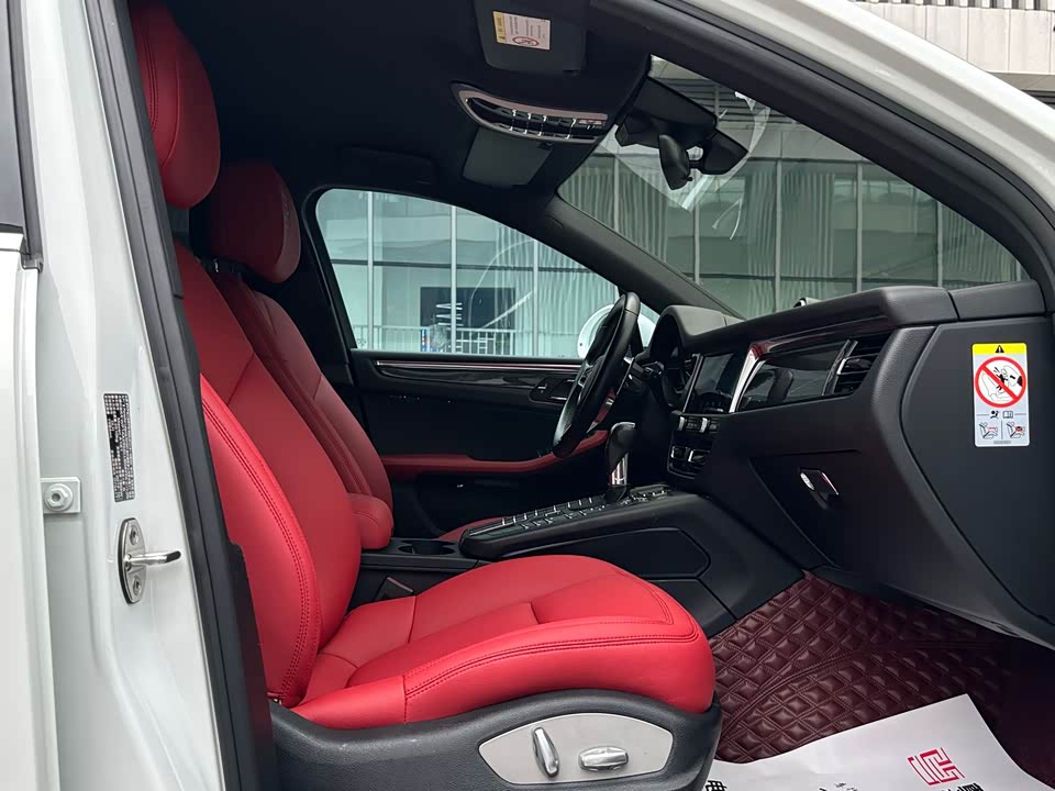 Porsche Macan Porsche Macan