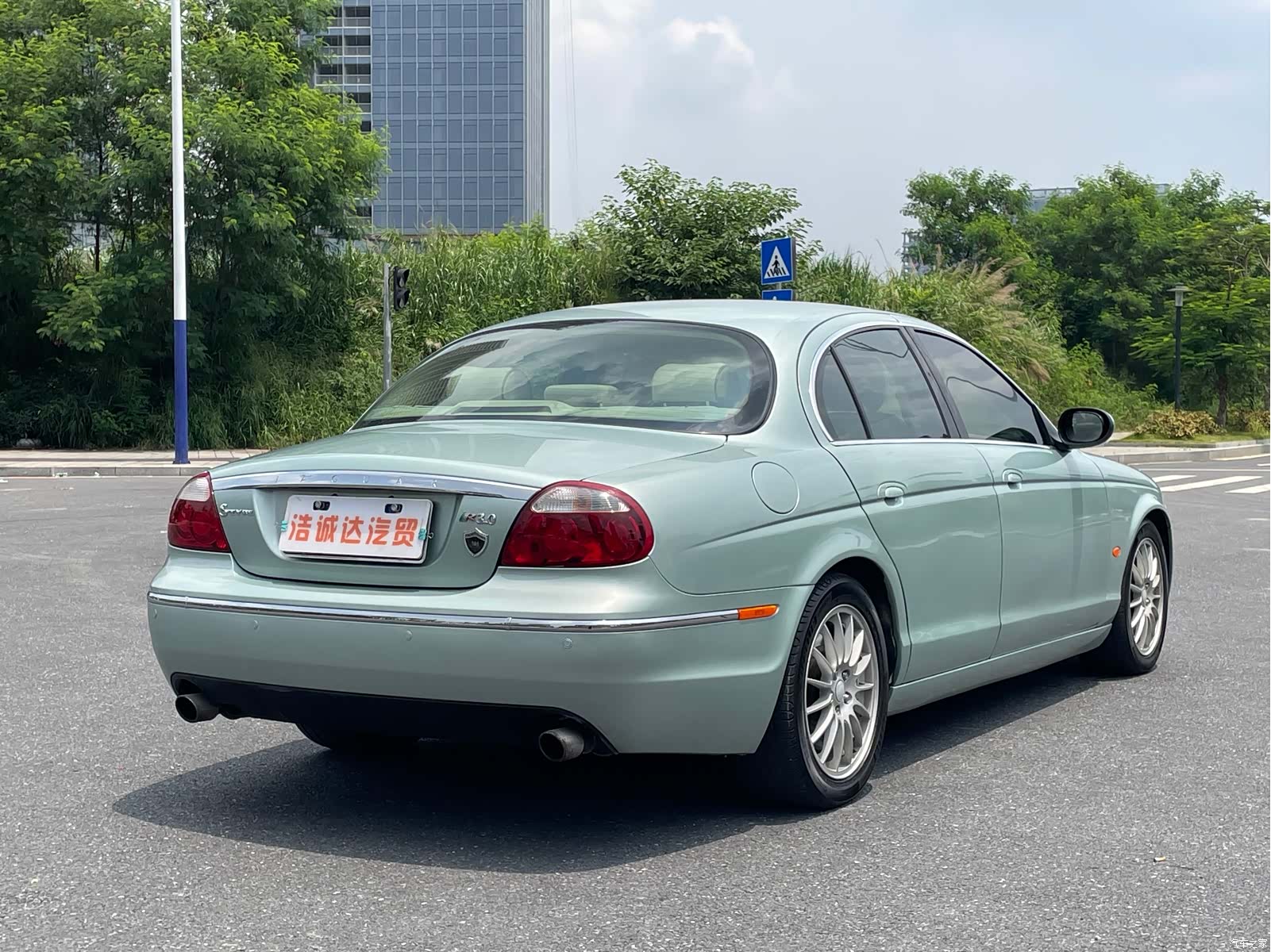 Jaguar S-TYPE, 2006 10
