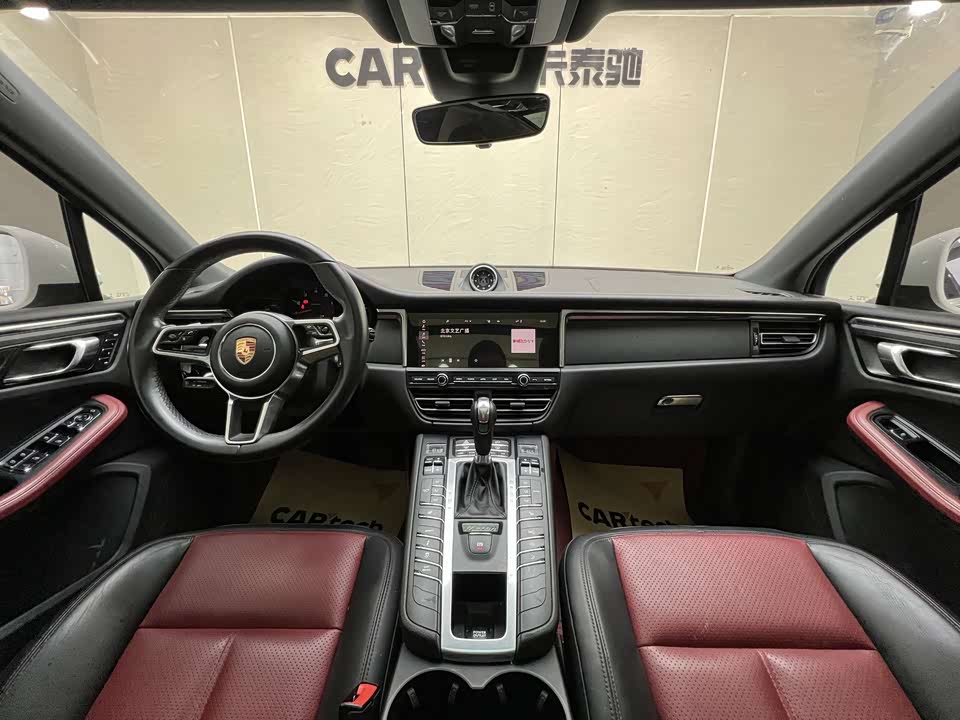 Porsche Macan Porsche Macan