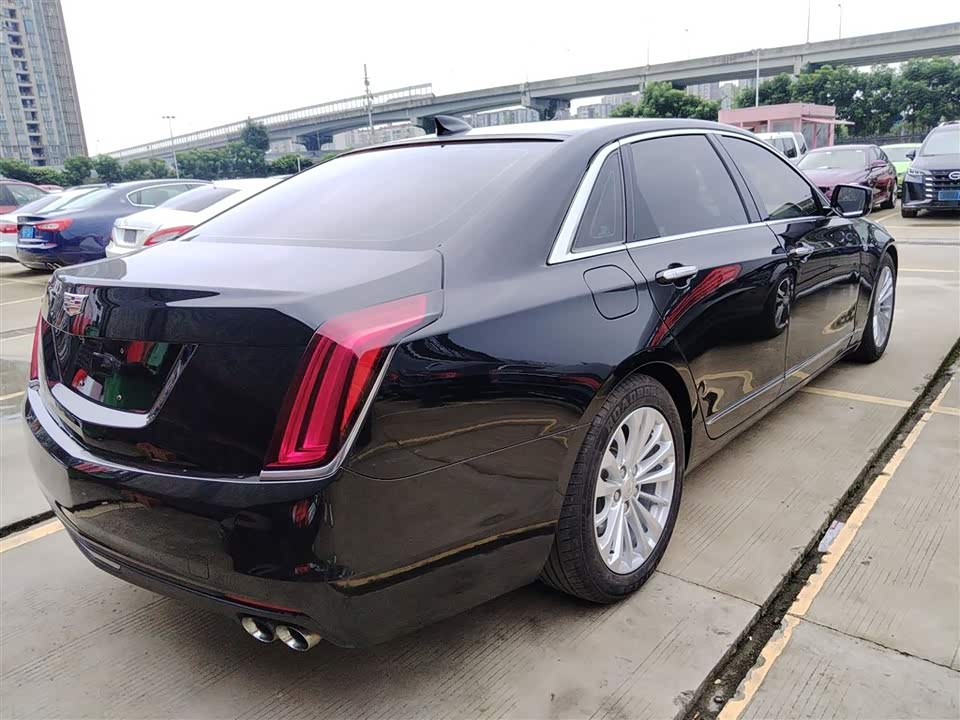 Cadillac CT6